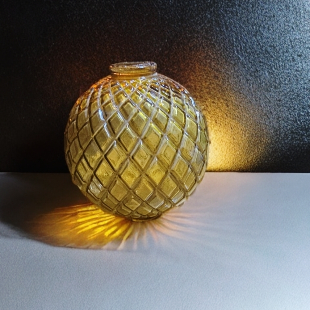 Antique SCA Diamond Pattern Amber Lightening Ball 💎⚡️ #Antiques #Diamonds